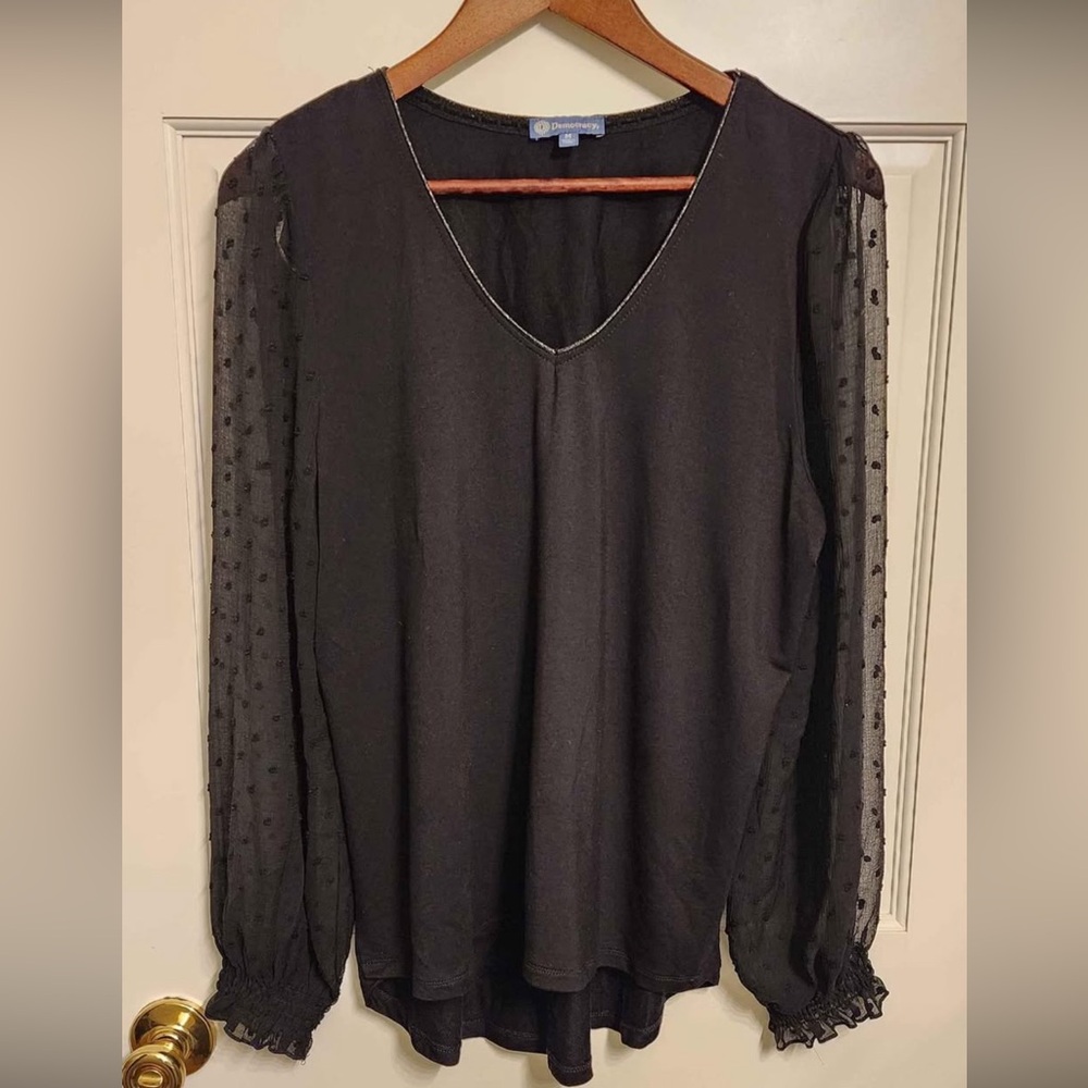 Democracy Size M Black Sheer Sleeve Top